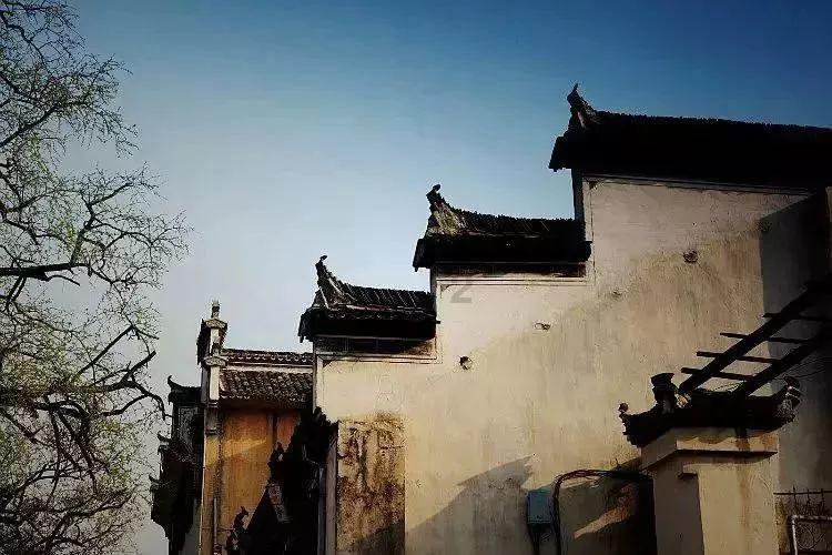 瓦伦托塔